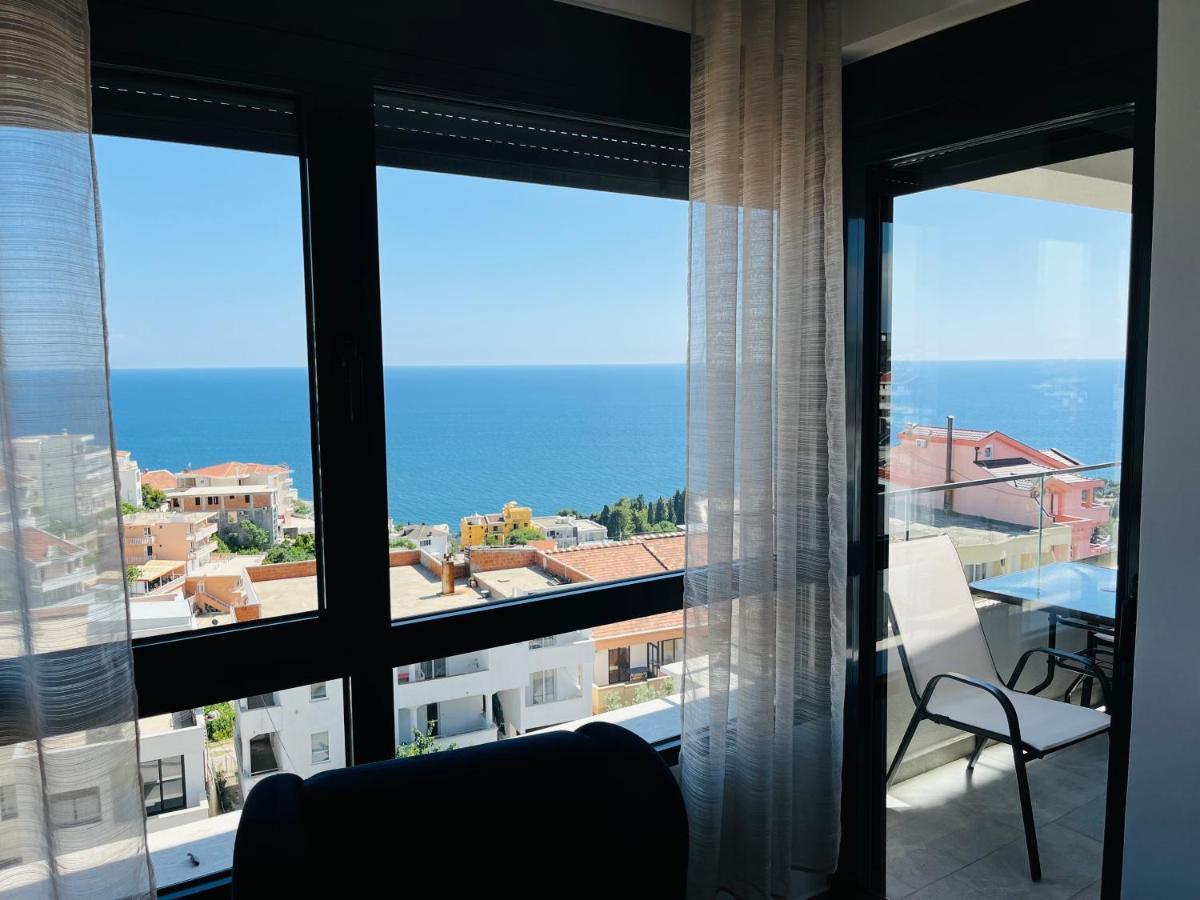 Art'S Apartment Mit Pool Ulcinj Pinjes Exterior photo